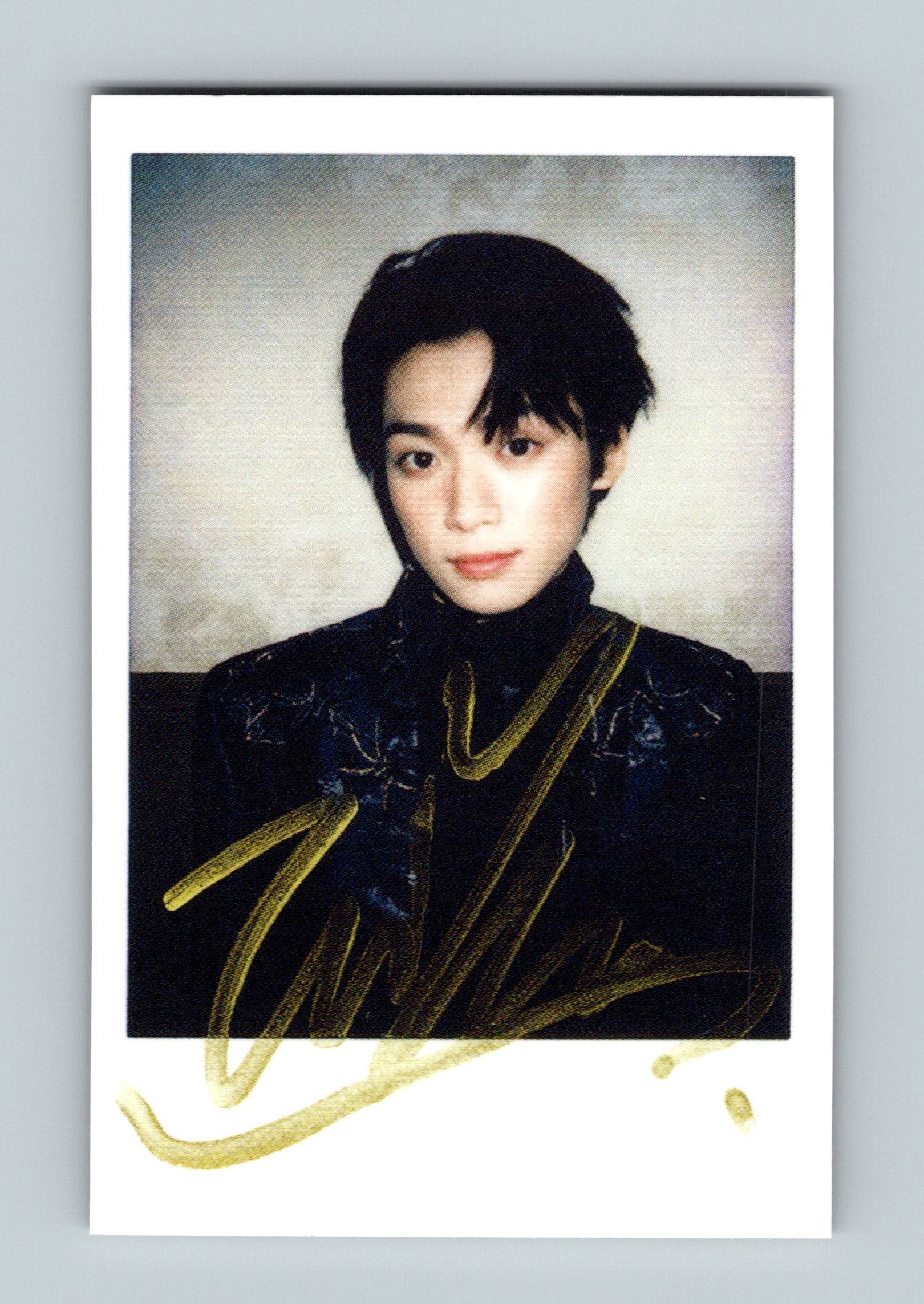 Xiyu Esquire Magazine Photocard