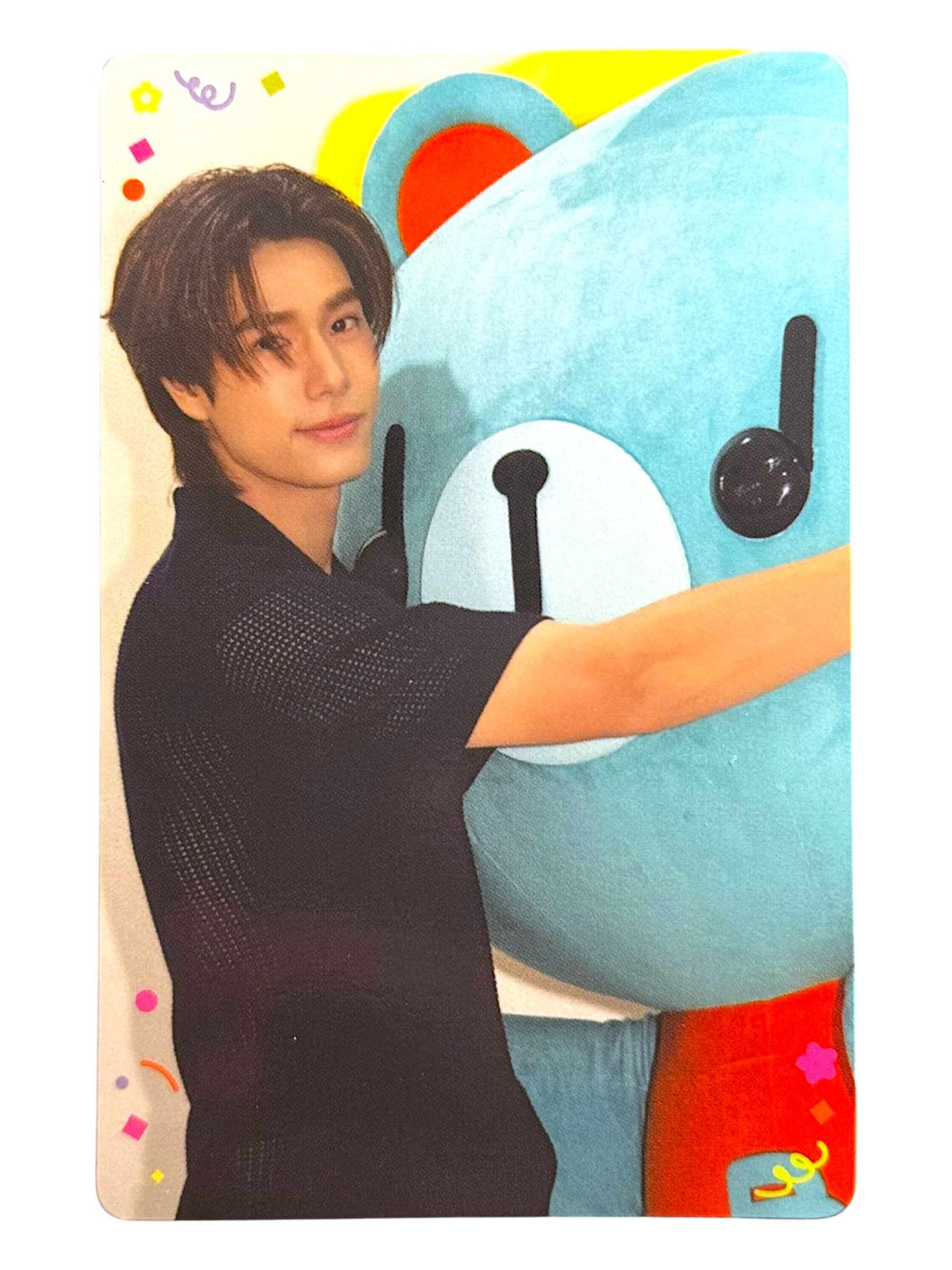 Phuwin Happy Fam Bonds Photocard