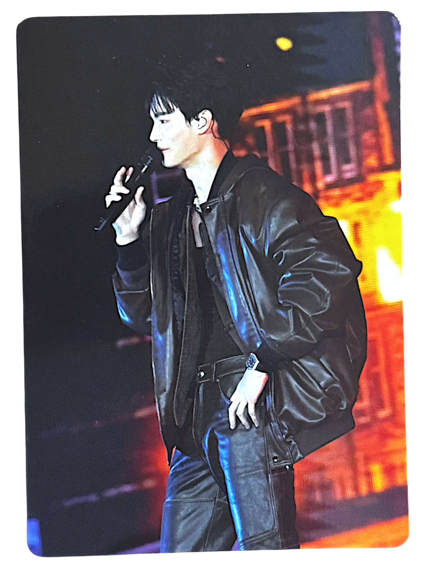 Win Holidate Photocard