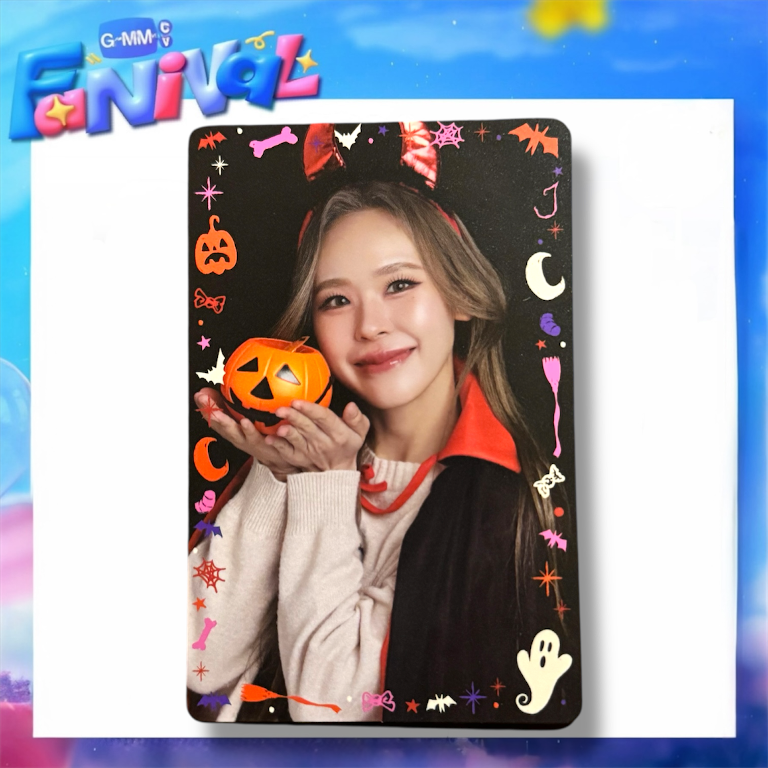 June Too Cute to Spook Photocard