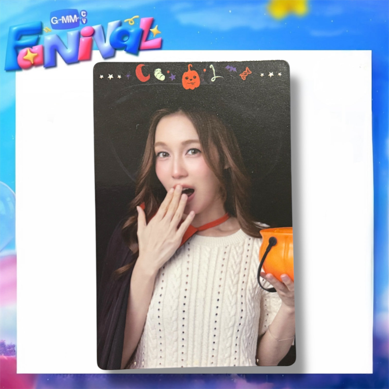 Love Too Cute to Spook Photocard