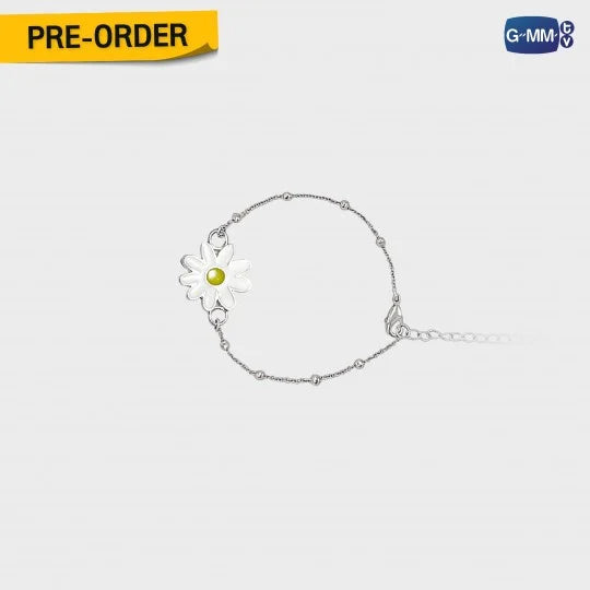 (Preorder) Melody of Secrets Daisy Bracelet
