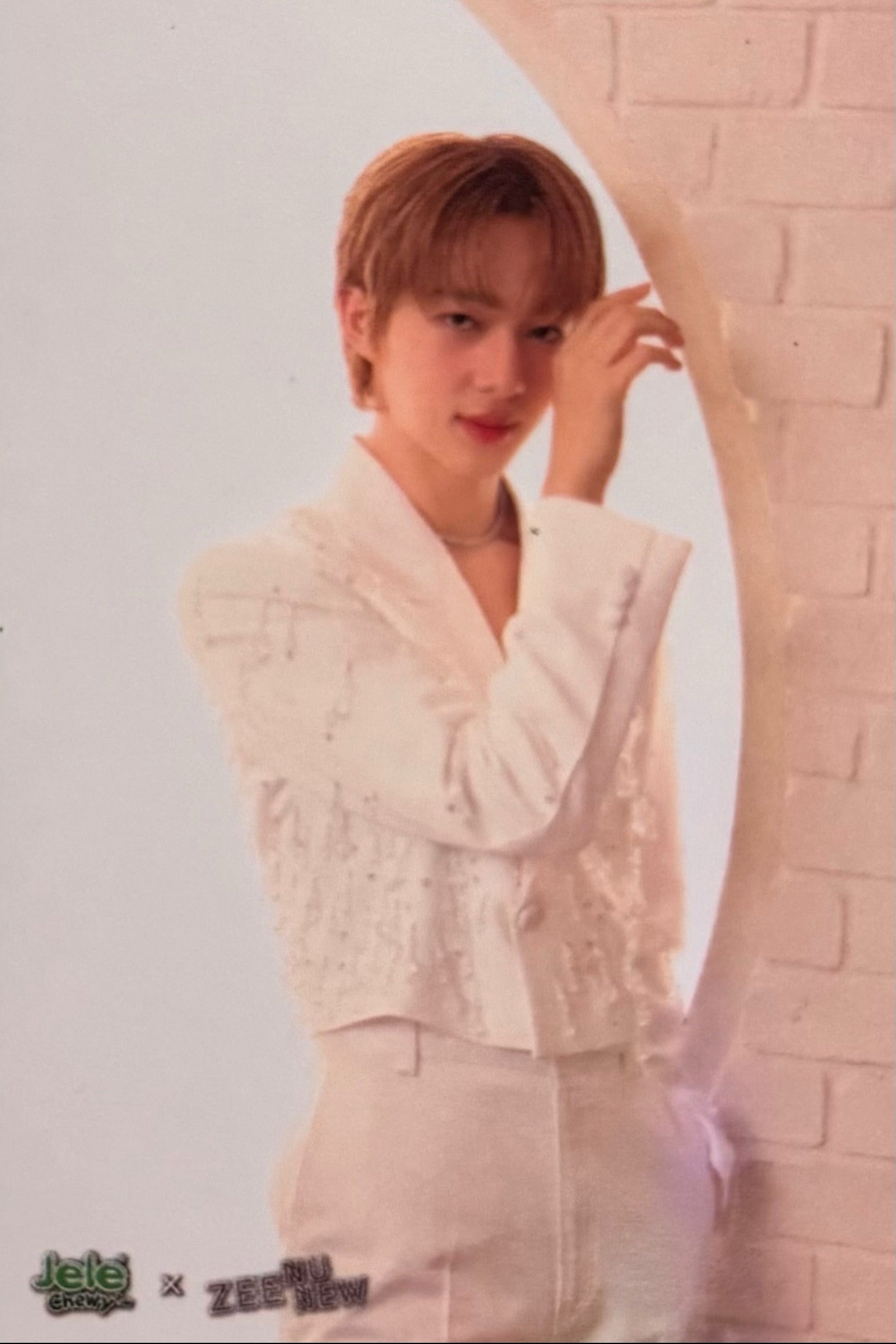 Nunew Jele Crewy Photocard