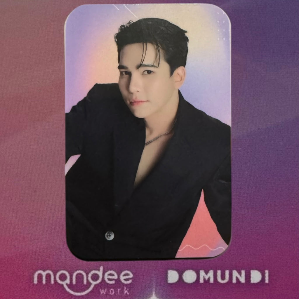 Max Glow Up Photocard