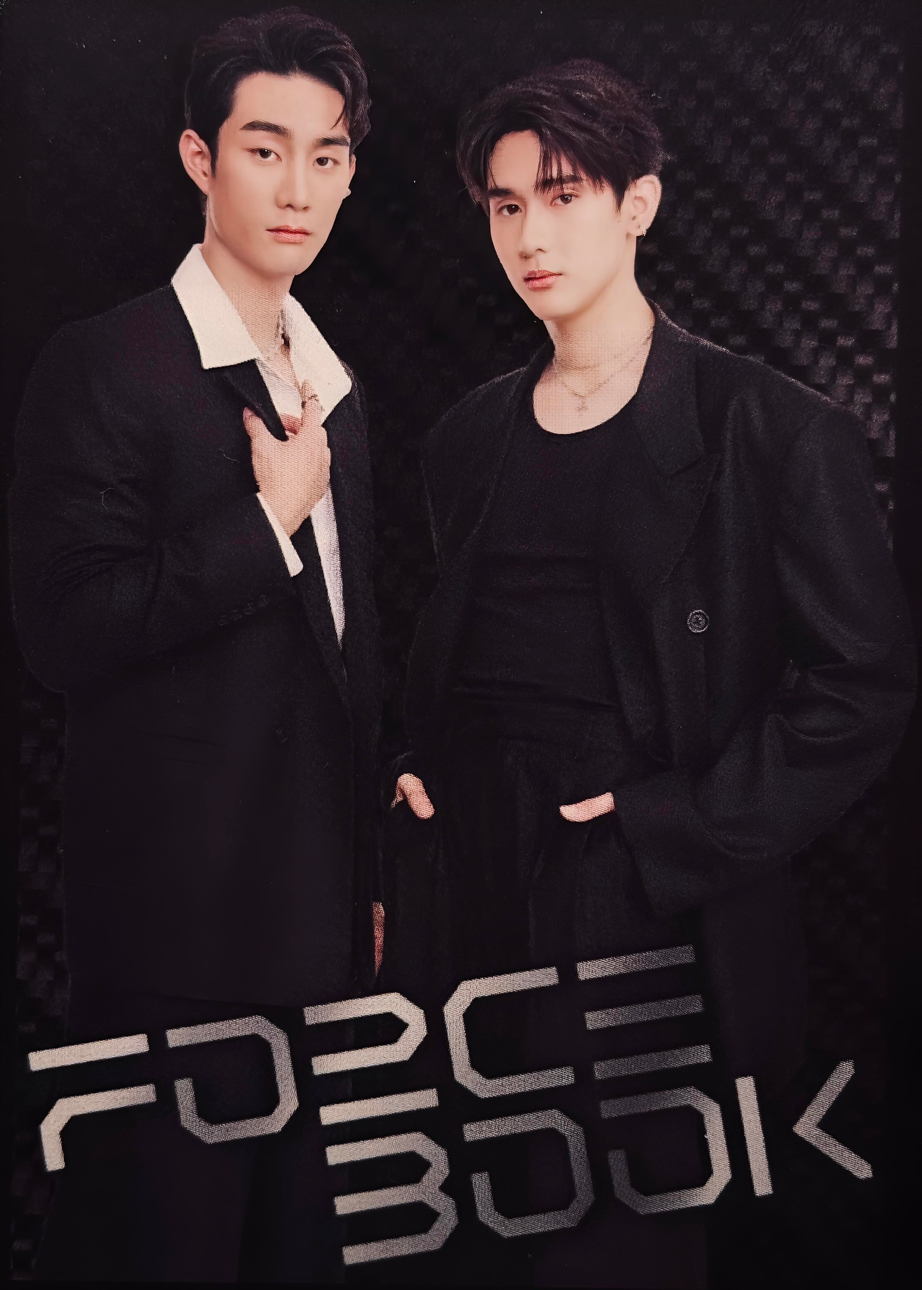ForceBook Black&White Photocard