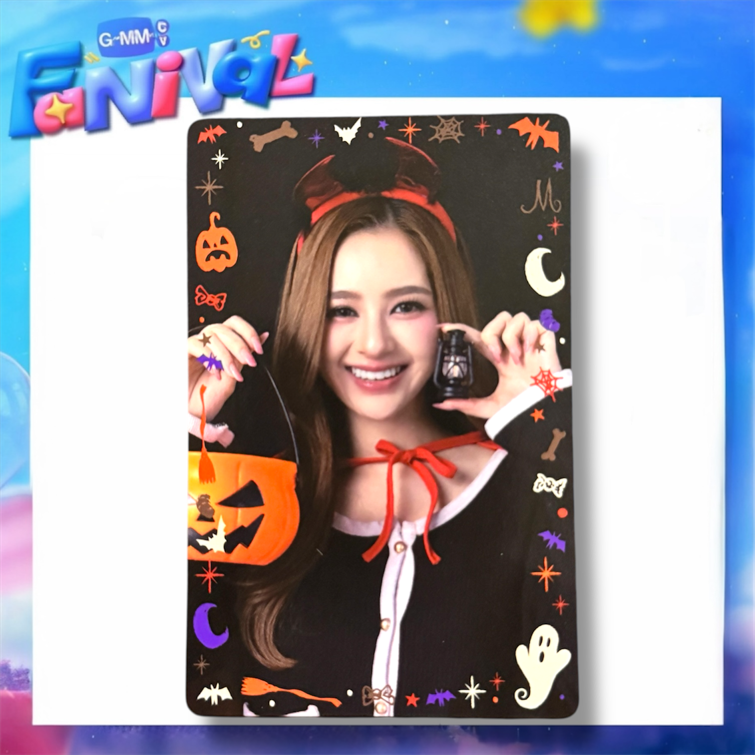 Mim Too Cute to Spook Photocard