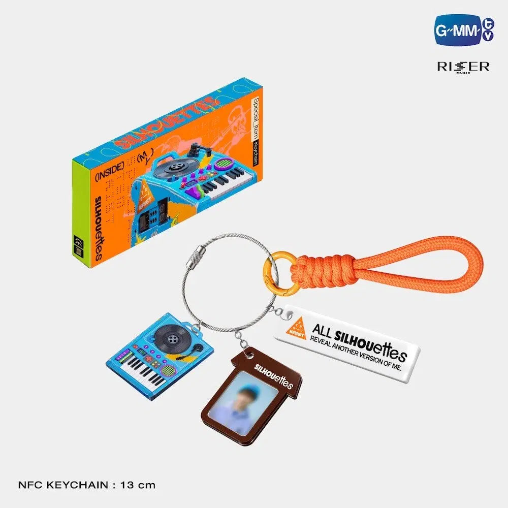 (Preorder) Krist 1st Album SILHOUettes