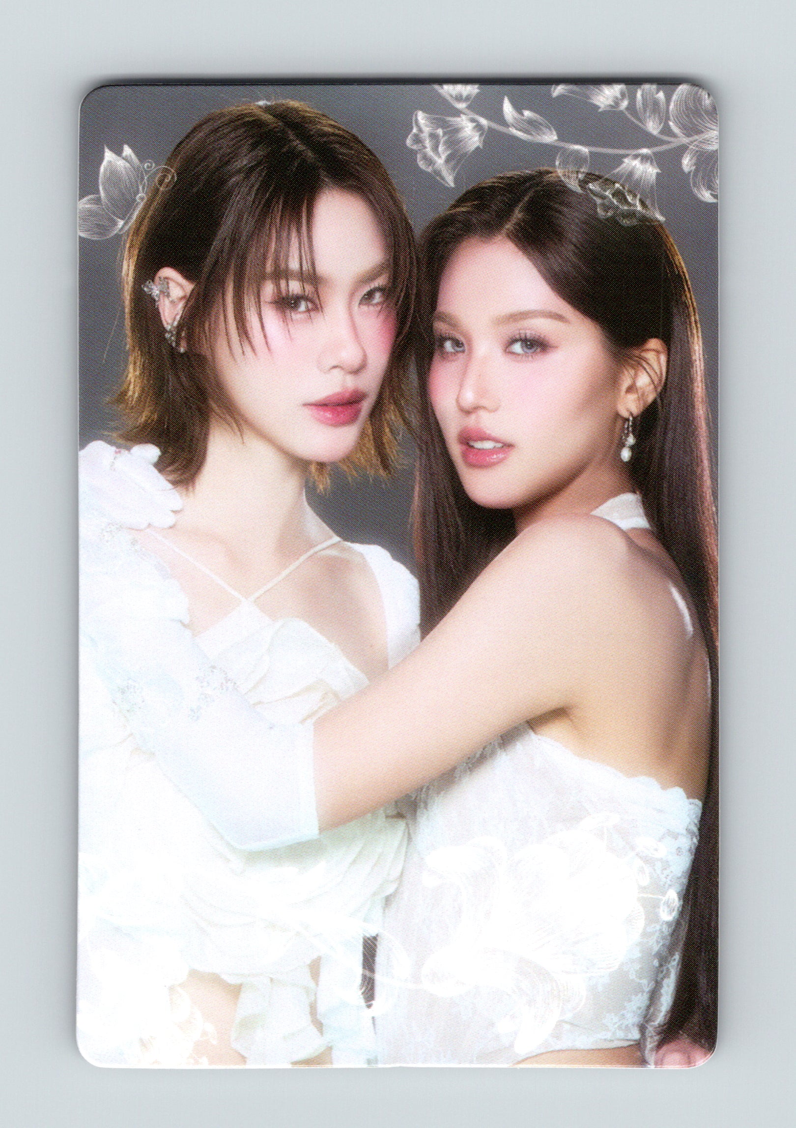 EmiBonnie Blush Blossom 2026 Photocard