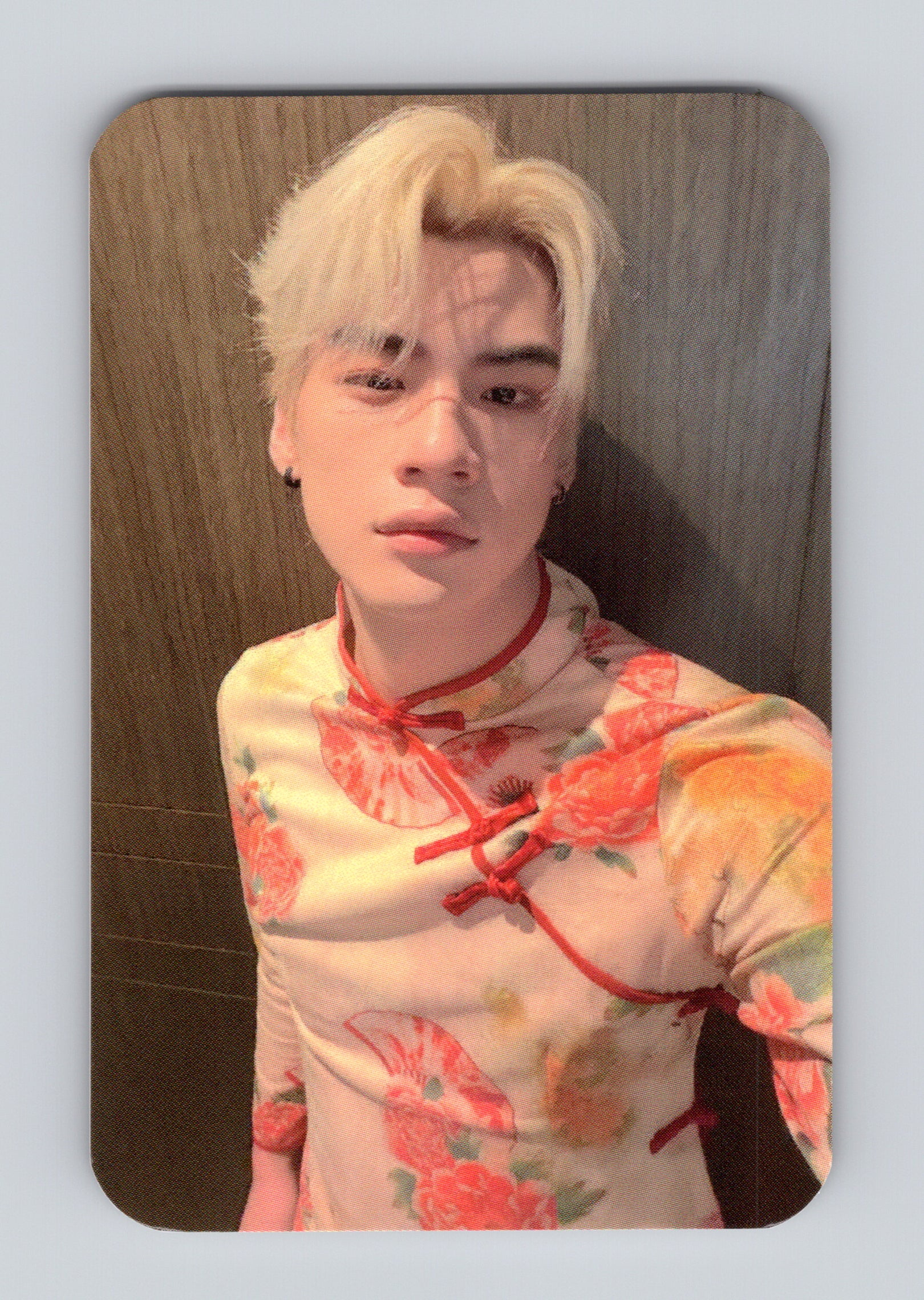 North Into Racha Selfie Photocard