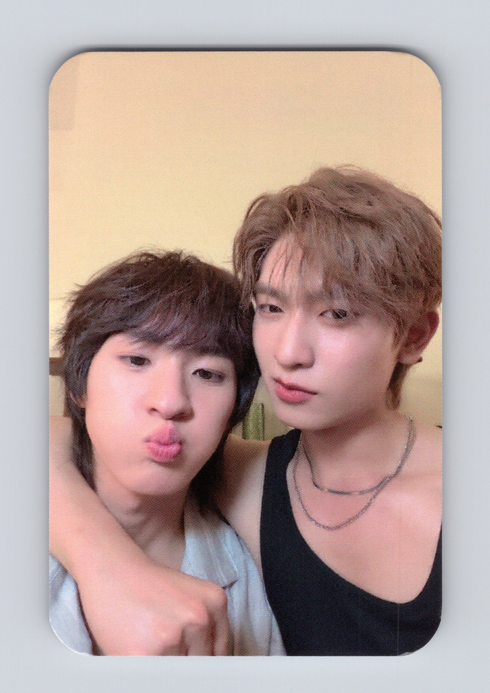 Save Friend Benefit Selfie Photocard
