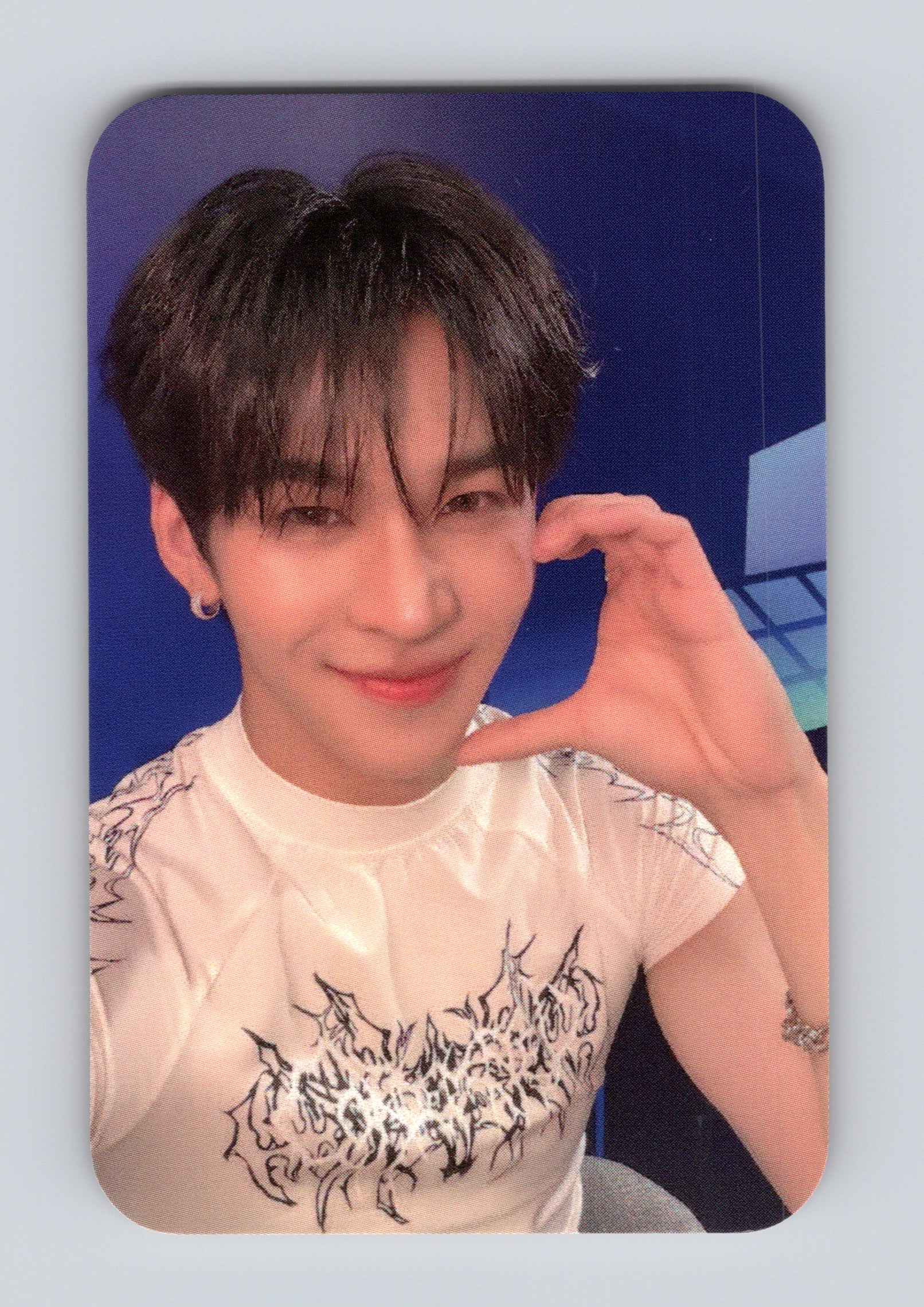 Save Friend Benefit Selfie Photocard