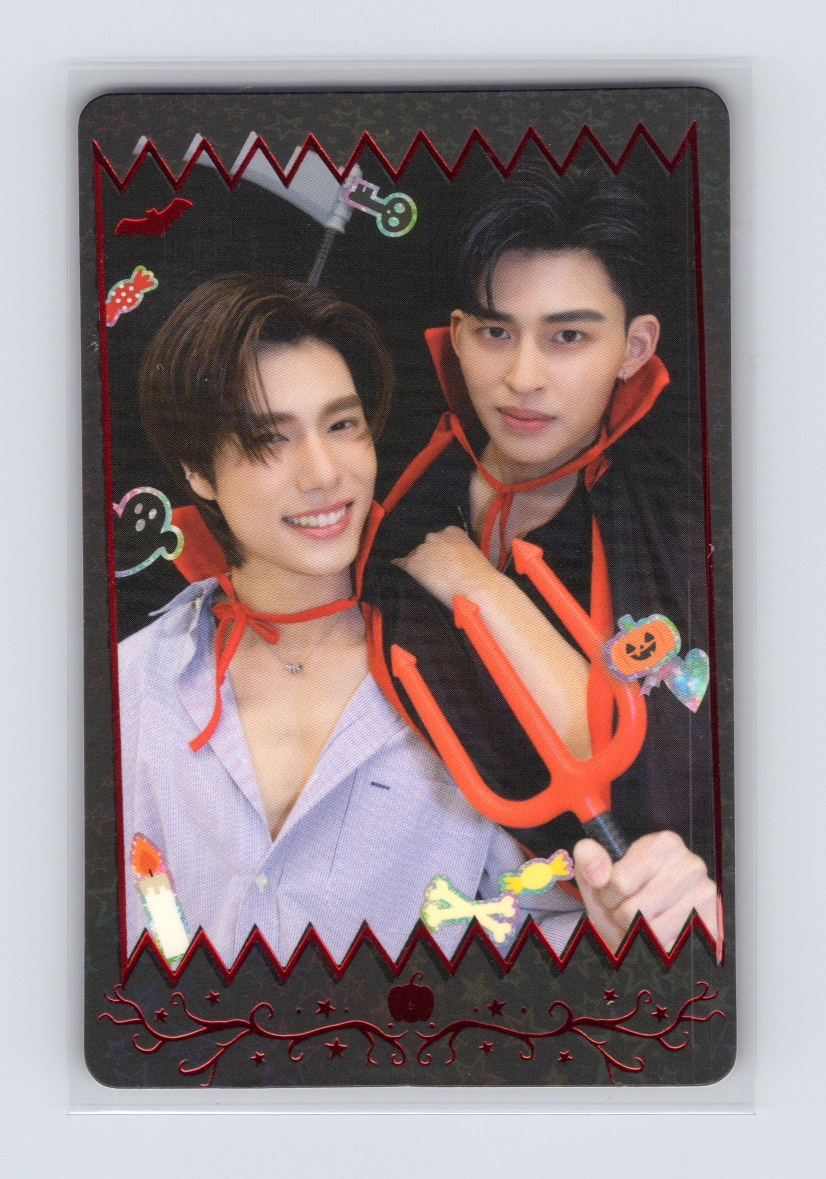 PondPhuwin Too Cute to Spook Secret Photocard