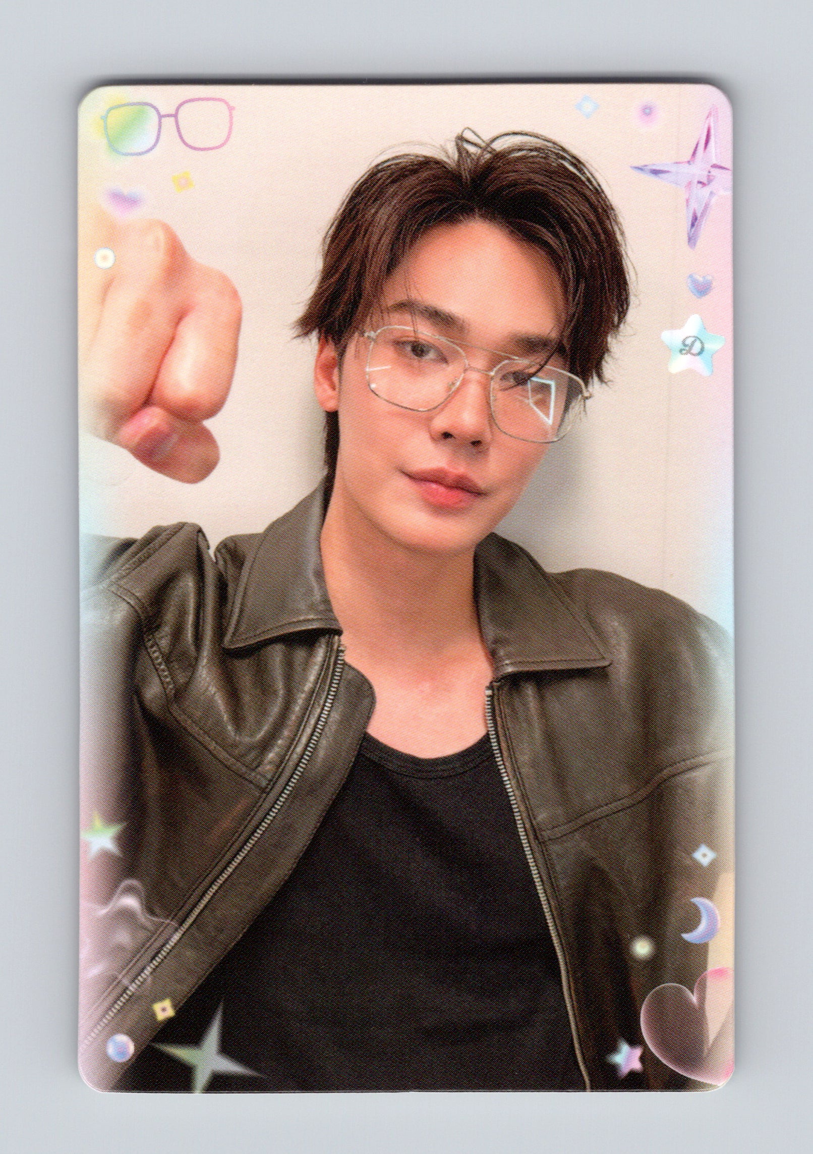 Dew All Eyes Here Photocard