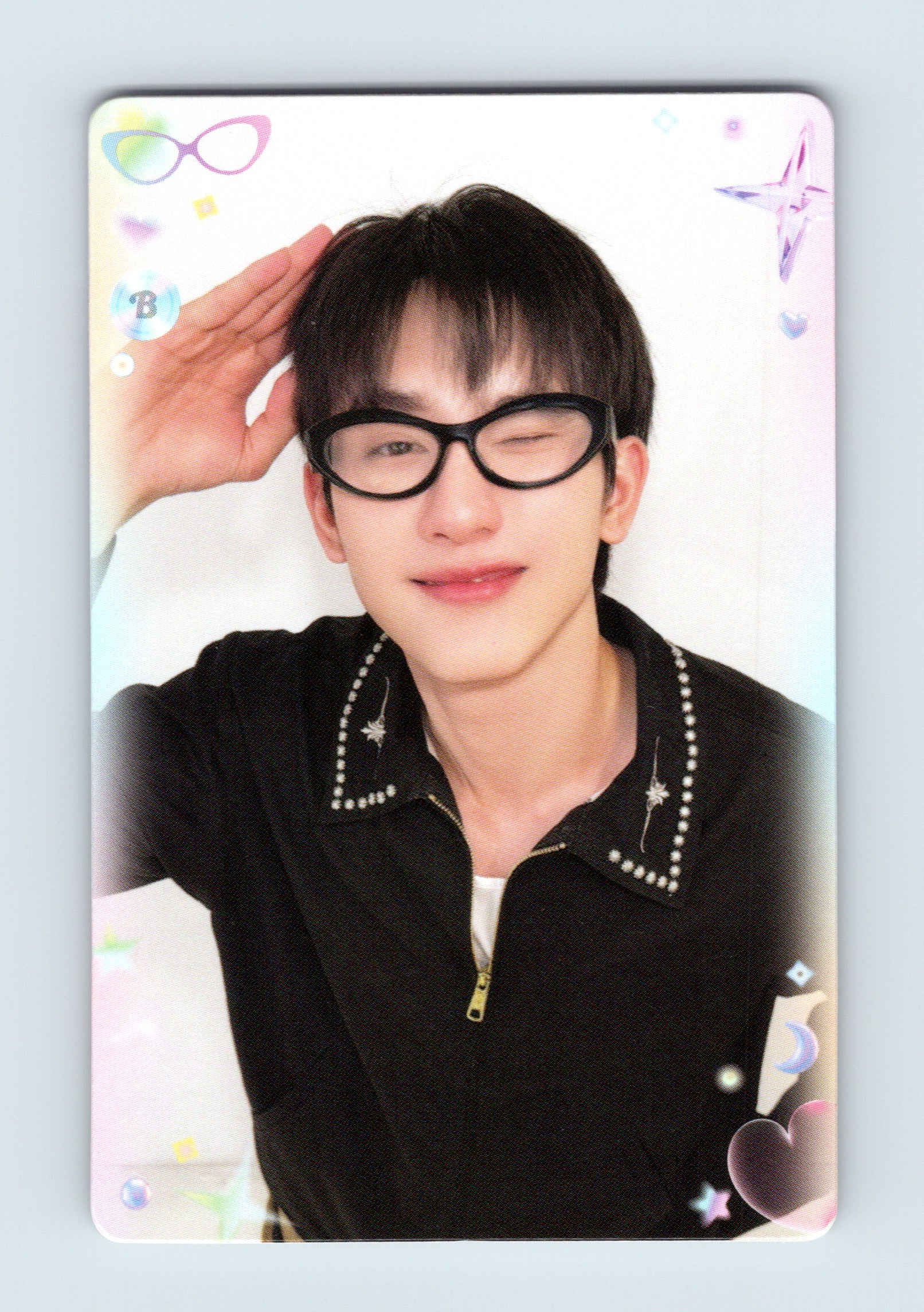 Book All Eyes Here Photocard
