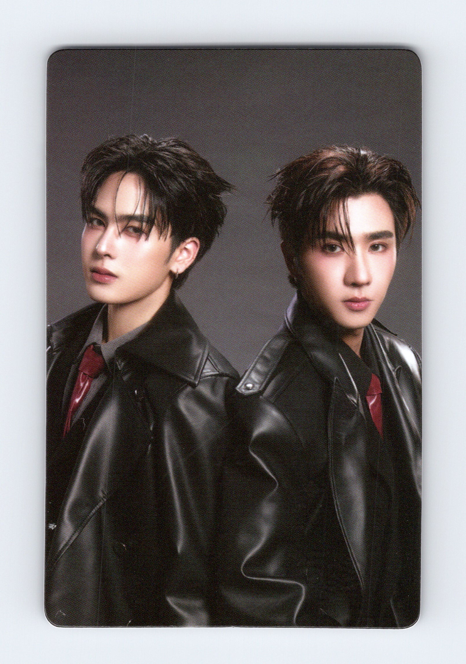 PerthSanta Devil’s Kiss Photocard
