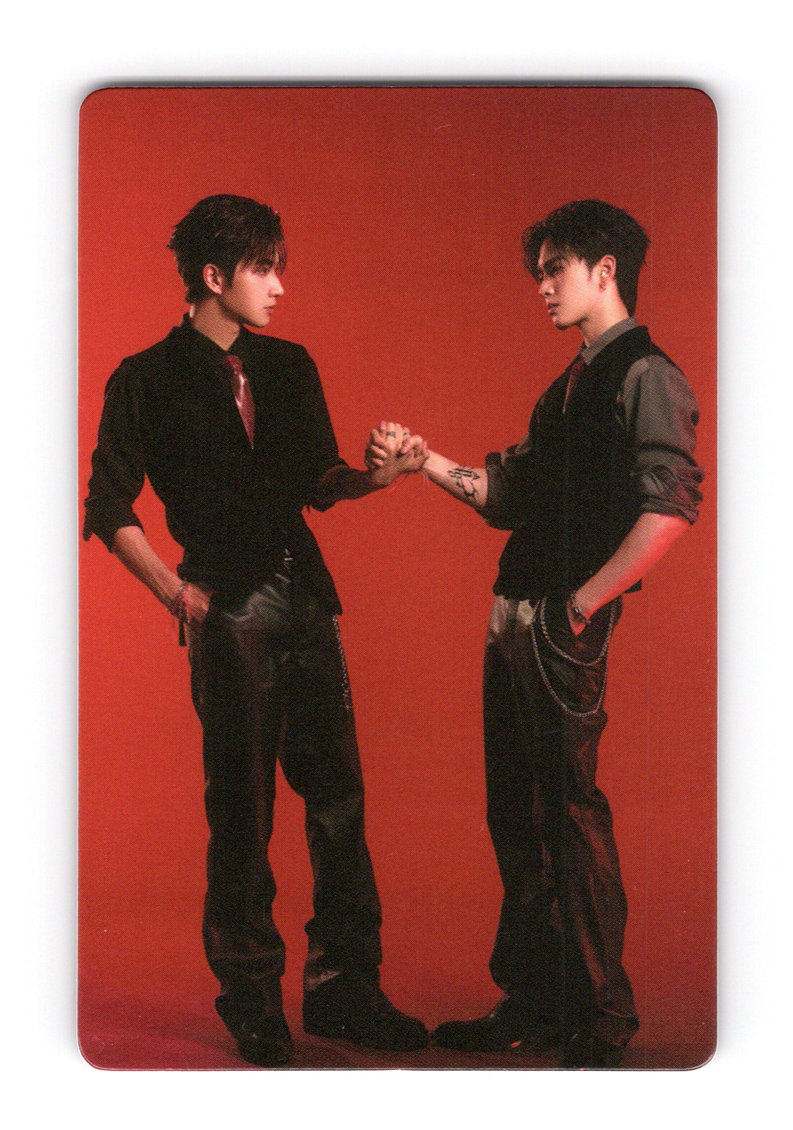 PerthSanta Devil’s Kiss Photocard