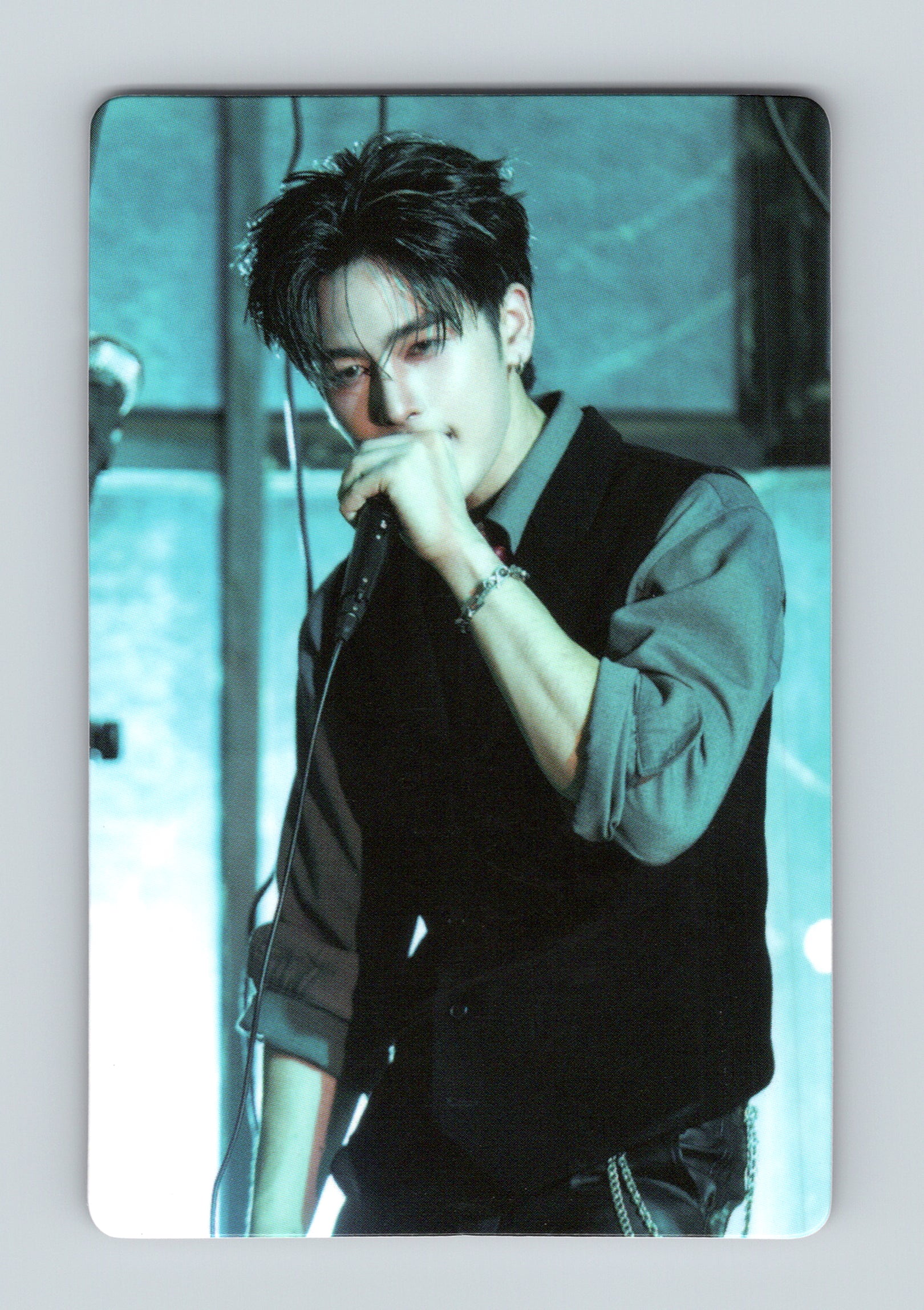 Santa Devil’s Kiss Photocard
