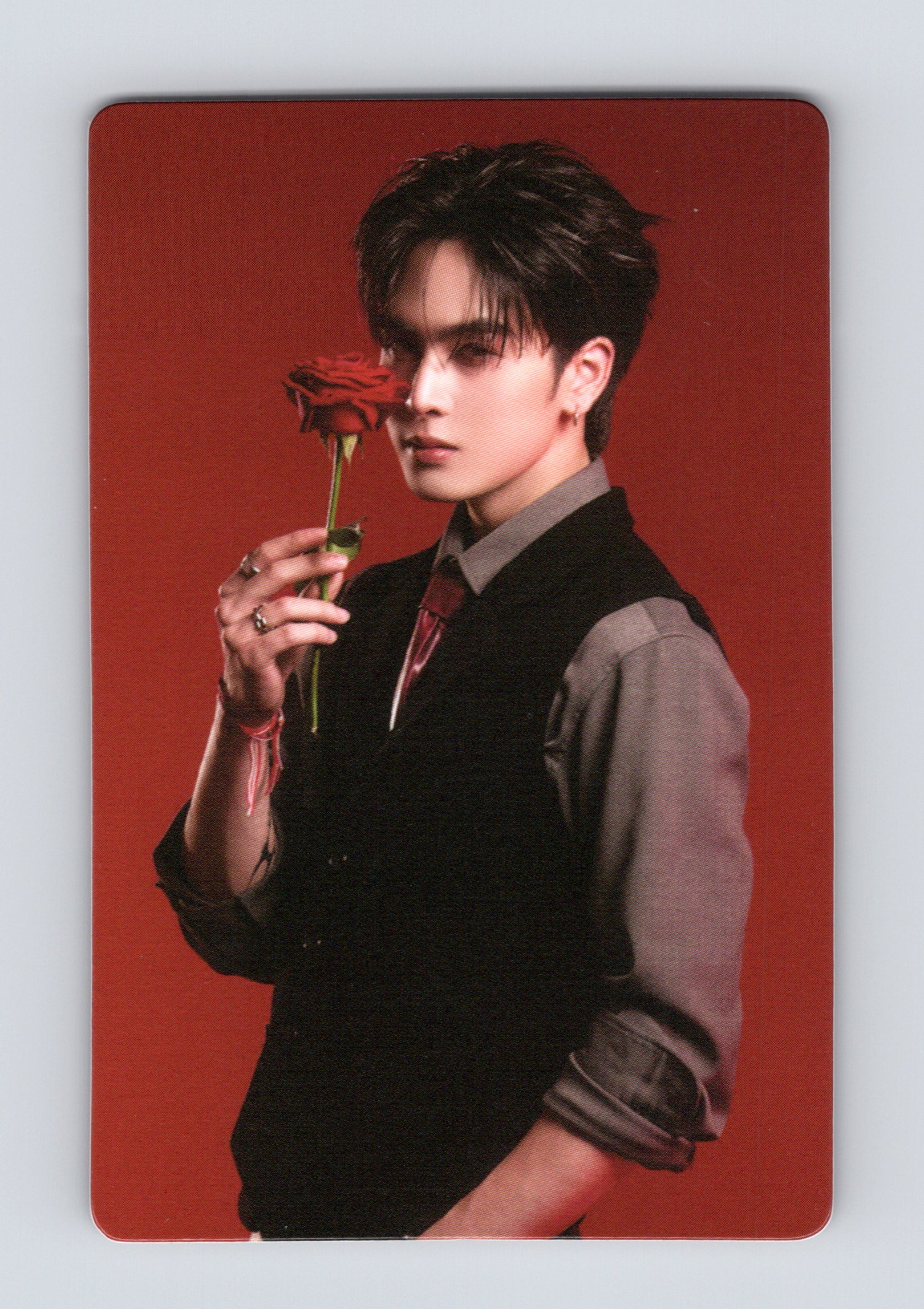 Santa Devil’s Kiss Photocard