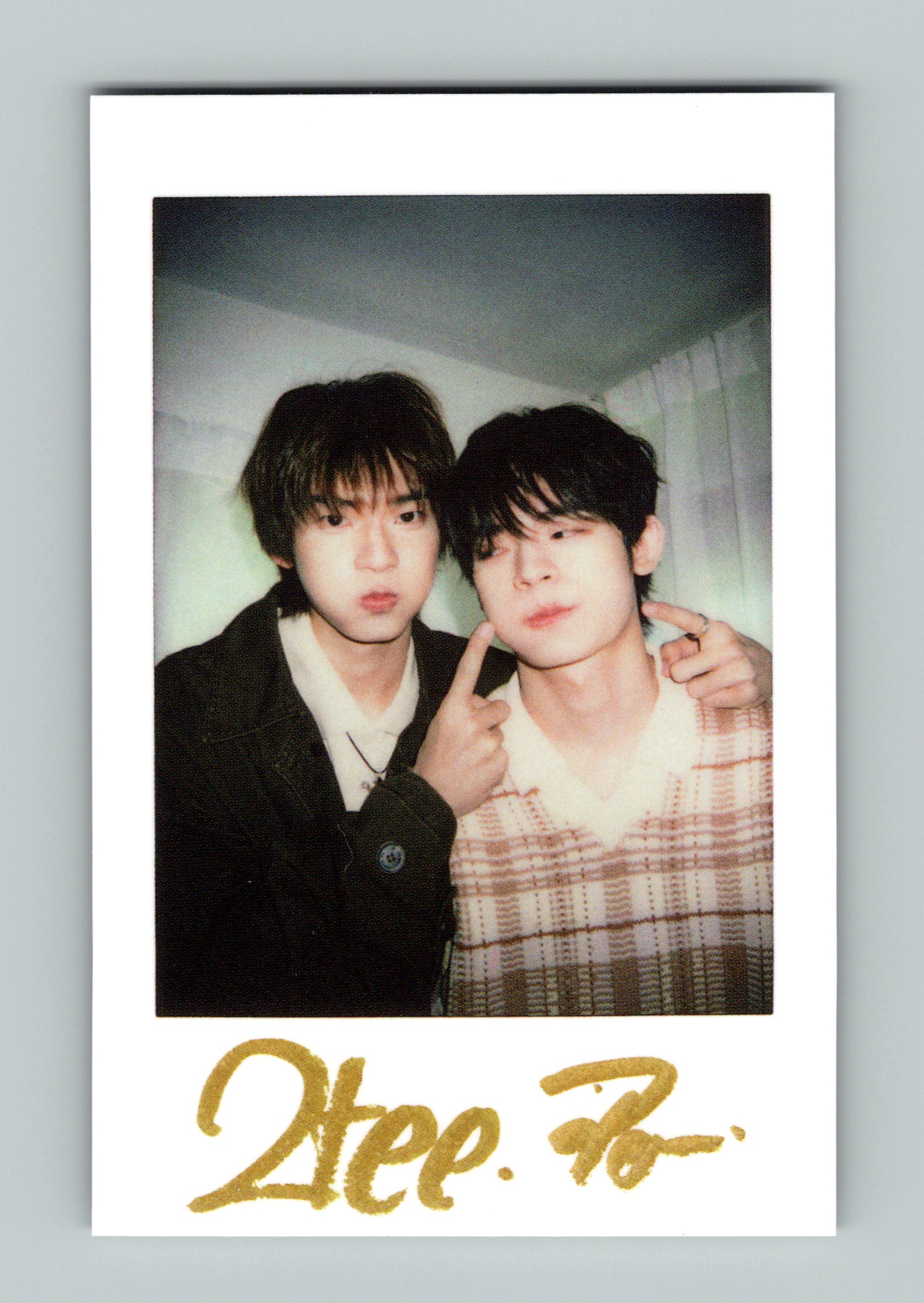 TeeteePor Bella Magazine Polaroid Photocard