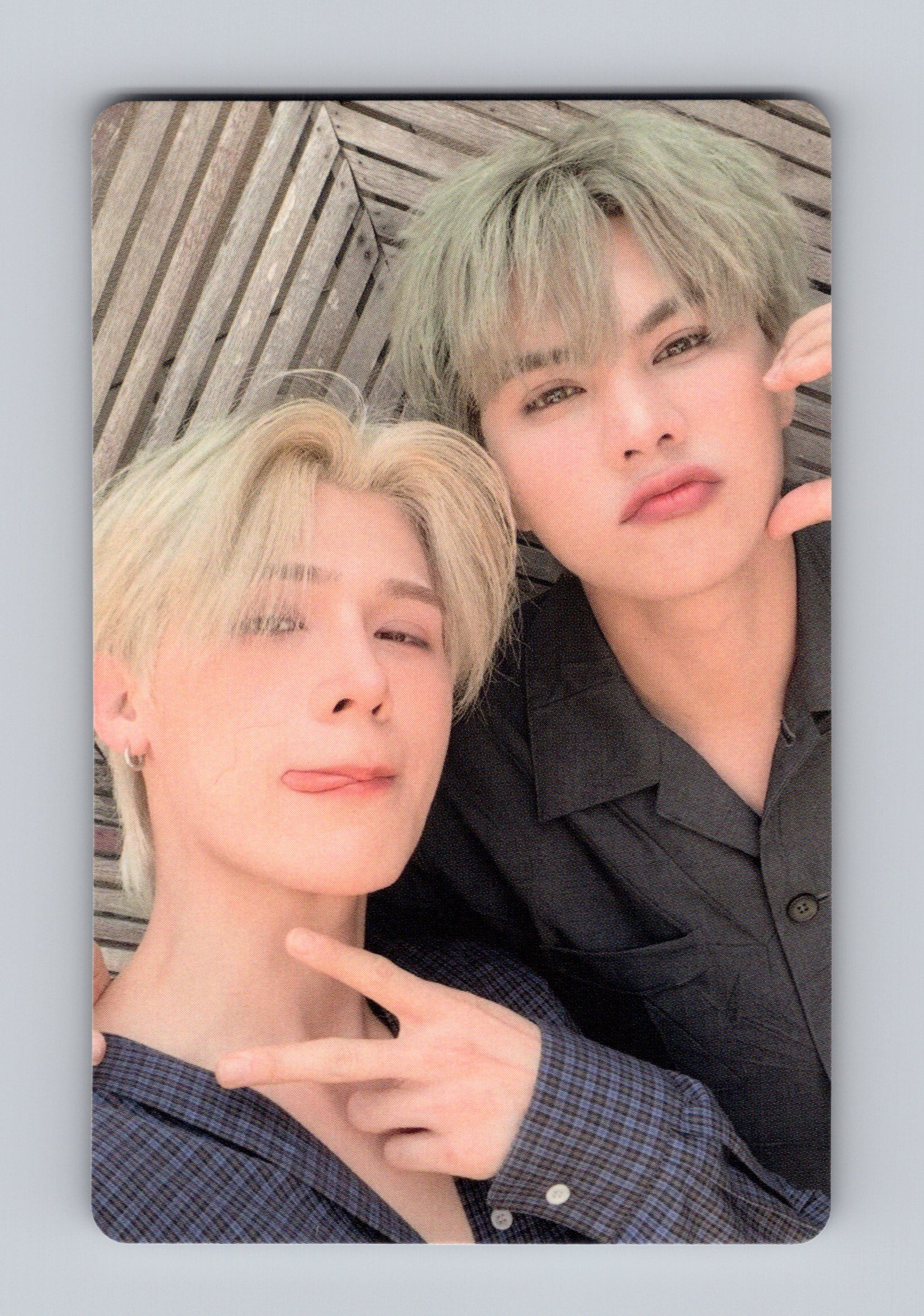 FortPeat Bella Magazine Photocard