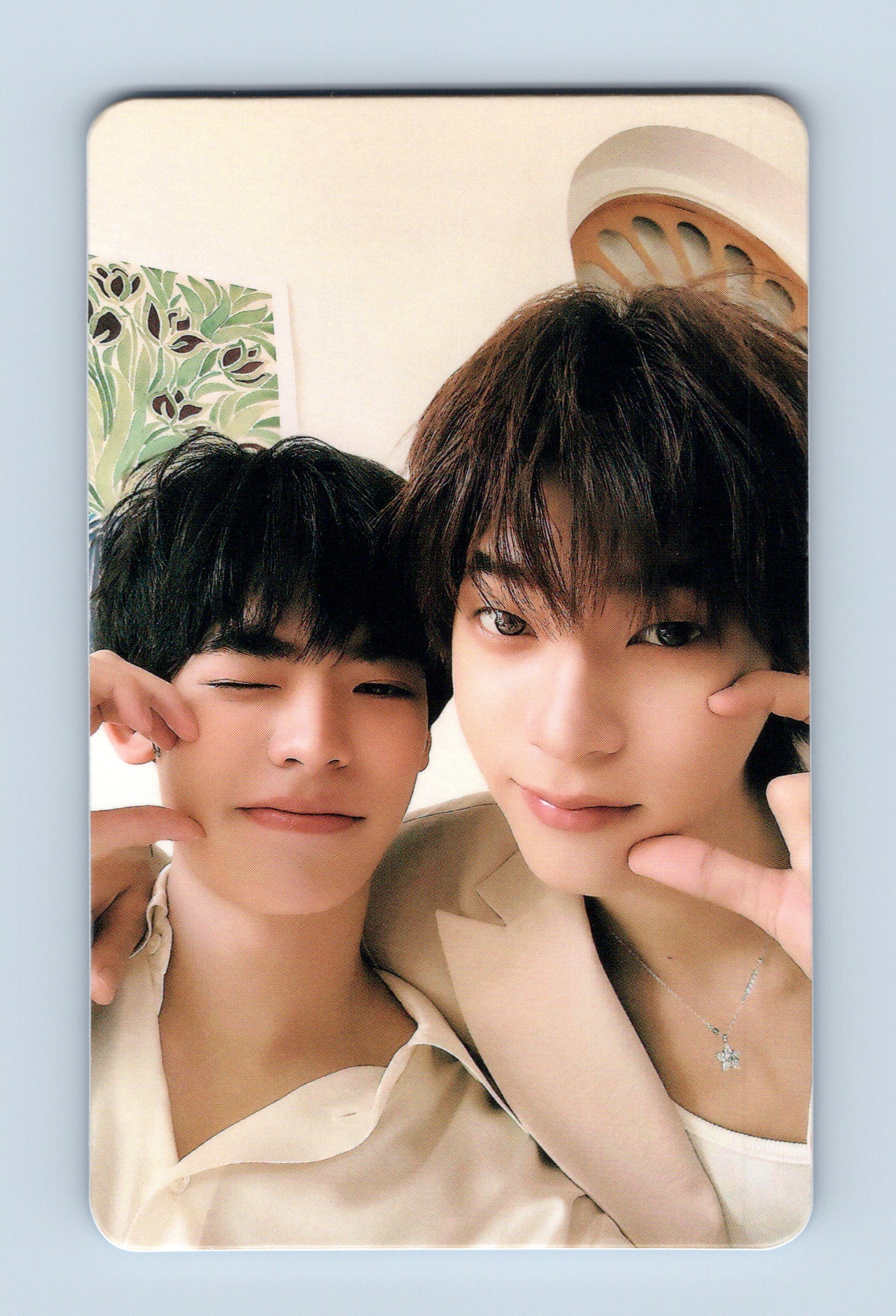 TeeteePor Mingle Magazine Photocard
