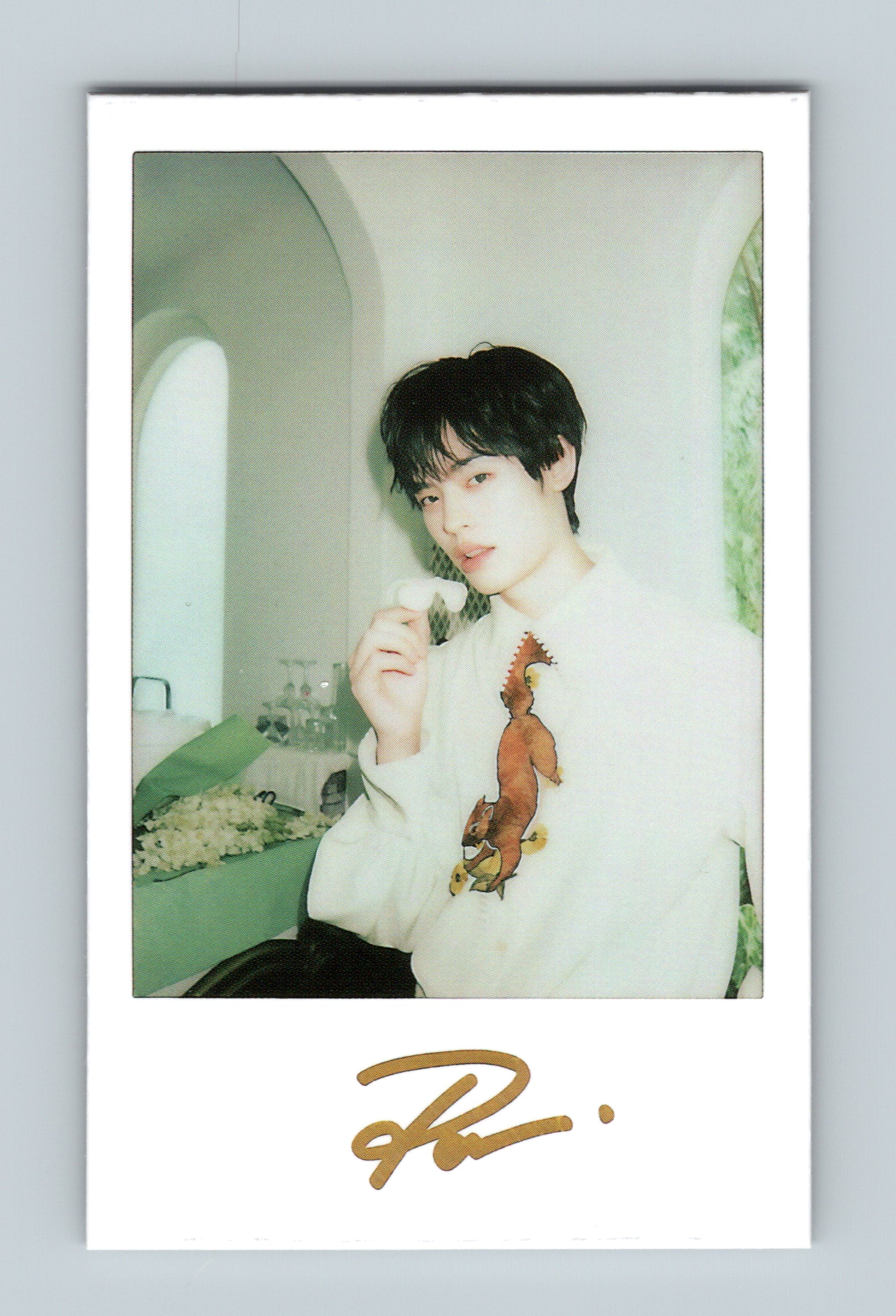 Por Mingle Magazine Polaroid Photocard