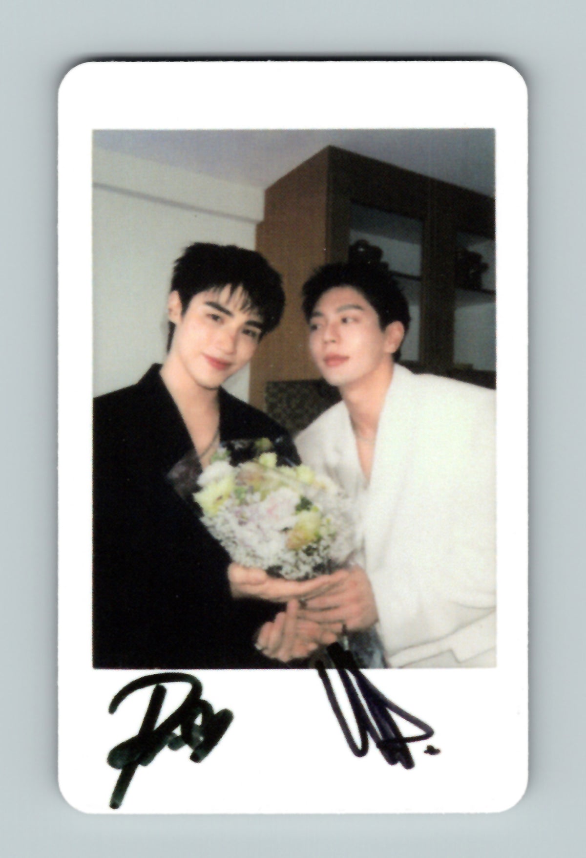 UpPoom Mist Polaroid Photocard