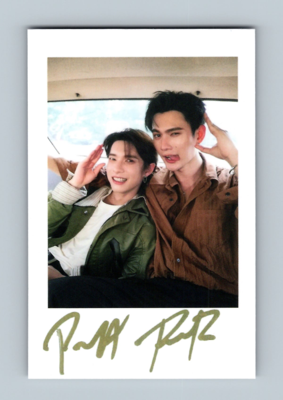 PoohPavel Glory Polaroid Photocard