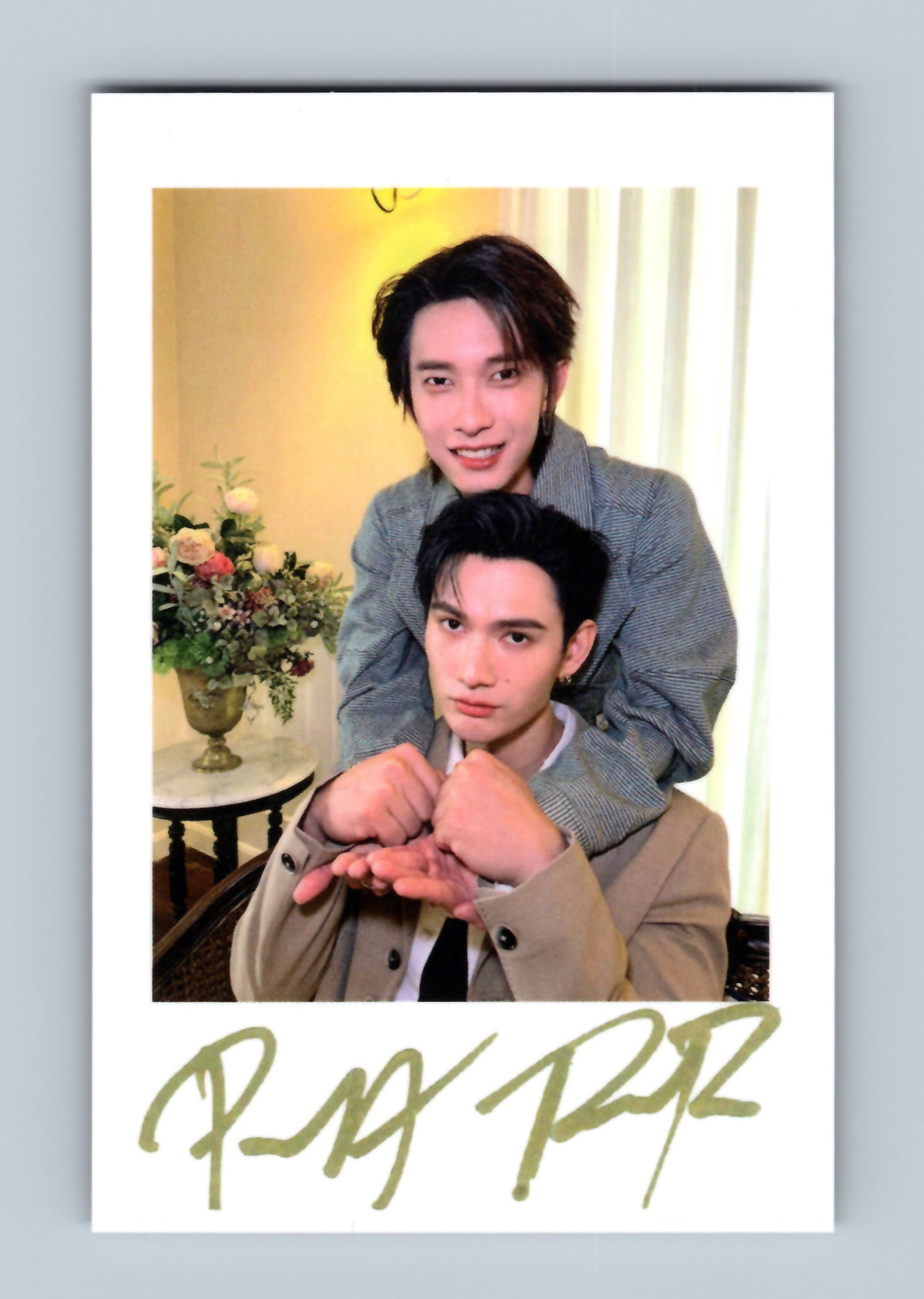 PoohPavel Glory Polaroid Photocard