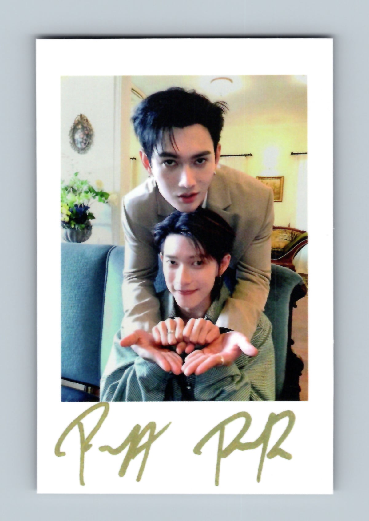 PoohPavel Glory Polaroid Photocard