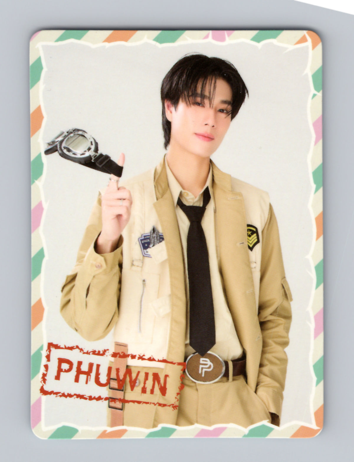 Phuwin LOL 2025 Photocard
