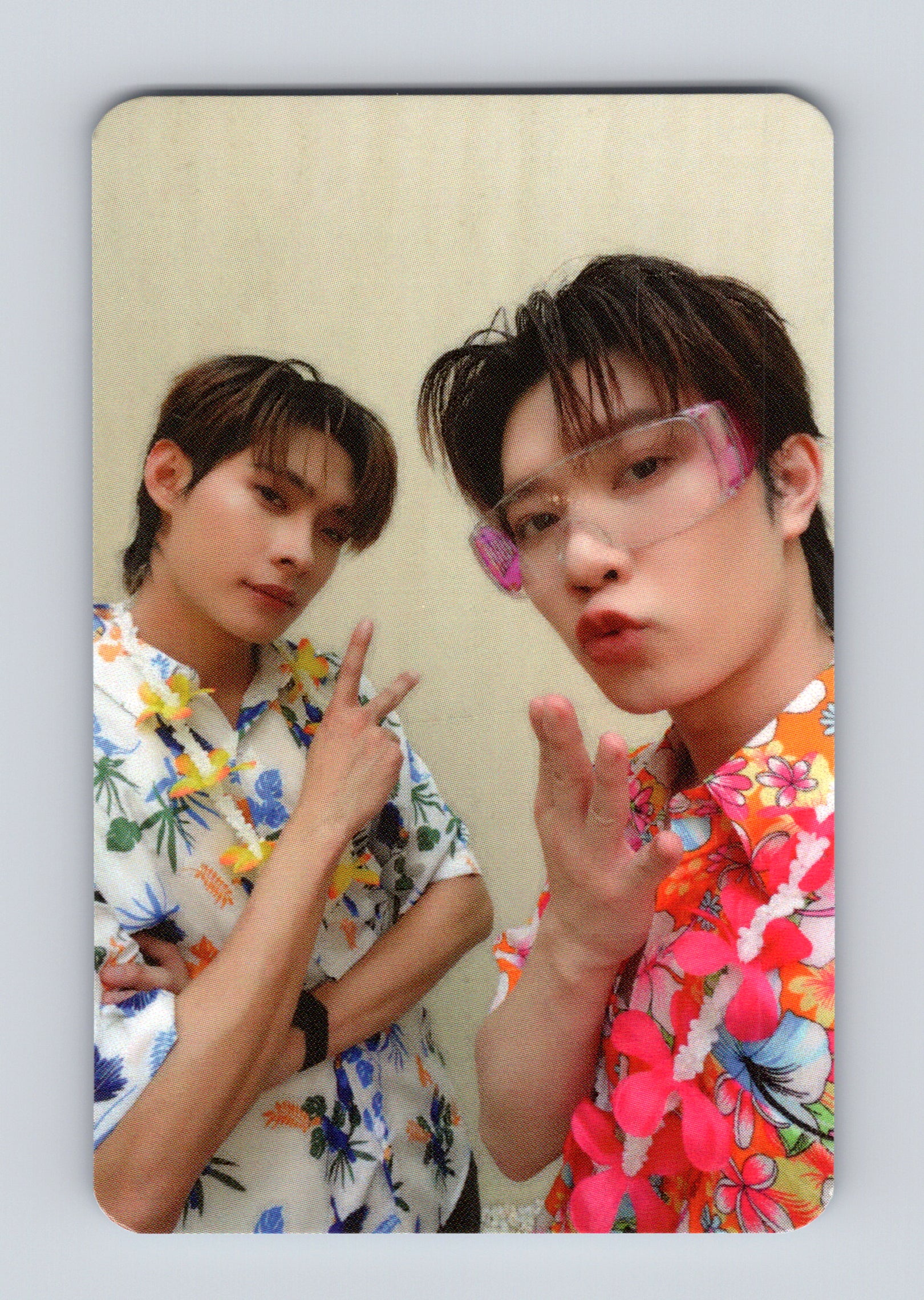 TutorYim Songkran Selfie Partners Photocard